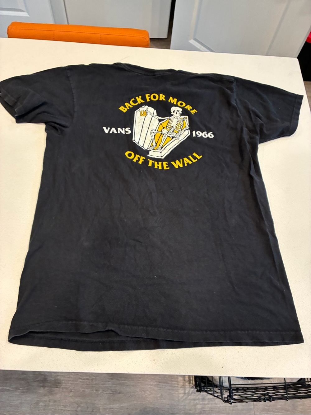 VANS Men's M Black Classic Fit Cotton Knit Skeleton Graphic Crew Neck Tee Size M - Picture 4 of 7